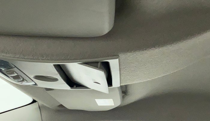 2016 Ford Ecosport TITANIUM 1.5L PETROL AT, Petrol, Automatic, 49,073 km, Ceiling - Sun Glass Holder not working