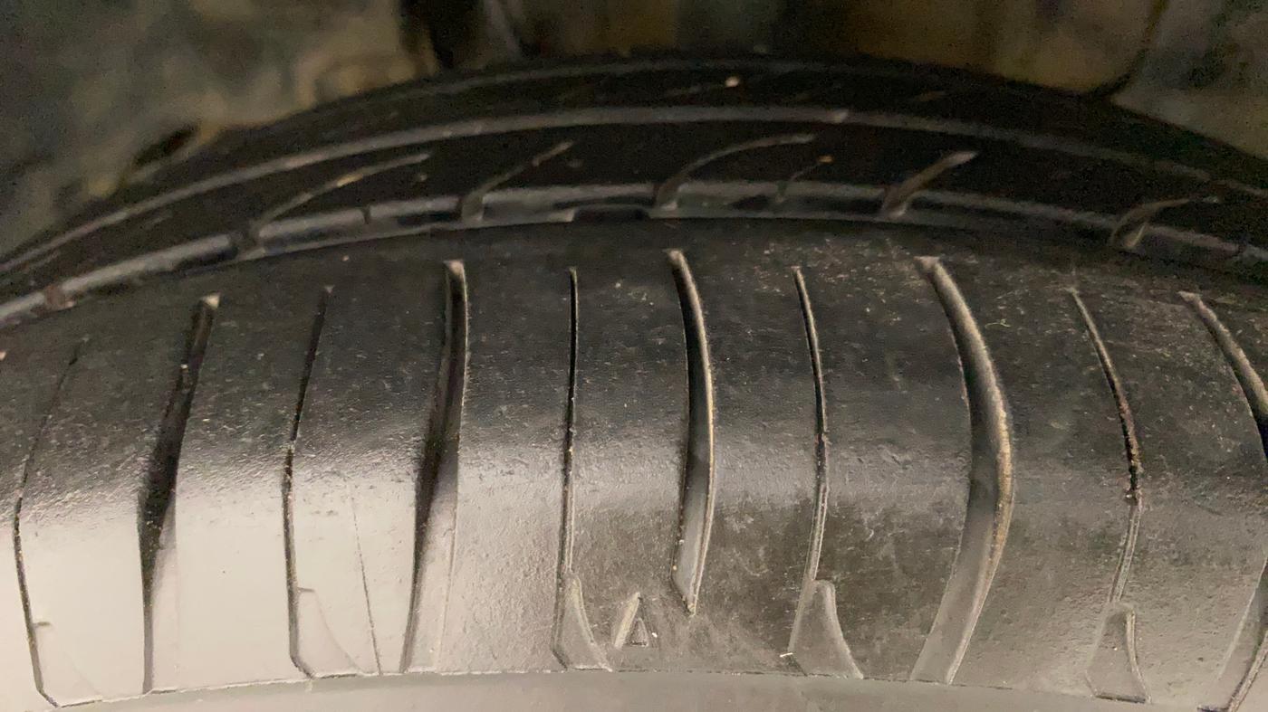 2016 Tata Tiago XZ PETROL, Petrol, Manual, 78,959 km, Left Front Tyre Tread