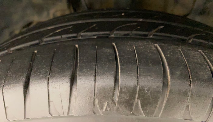 2016 Tata Tiago XZ PETROL, Petrol, Manual, 78,959 km, Left Front Tyre Tread
