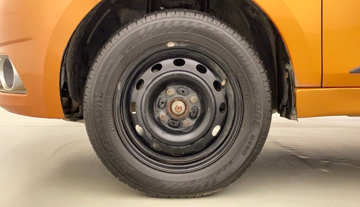 2016 Tata Tiago XZ PETROL, Petrol, Manual, 78,959 km, Left Front Wheel