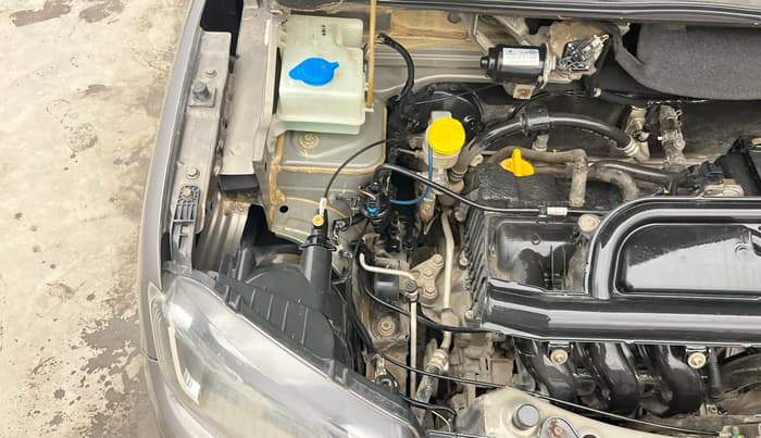 2018 Renault Kwid RXT 1.0 AMT (O), Petrol, Automatic, 83,237 km, Engine View - Right