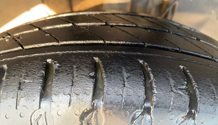 2021 Tata Tiago XZ PETROL, Petrol, Manual, 53,412 km, Right Front Tyre Tread