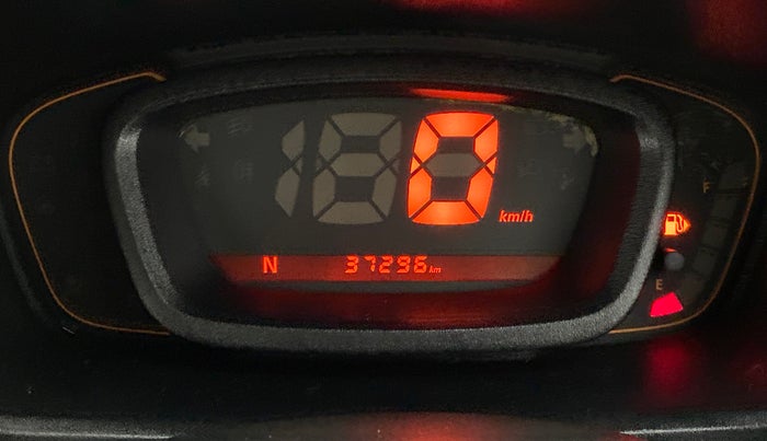 2017 Renault Kwid RXT 1.0 EASY-R AT OPTION, Petrol, Automatic, 37,344 km, Odometer Image