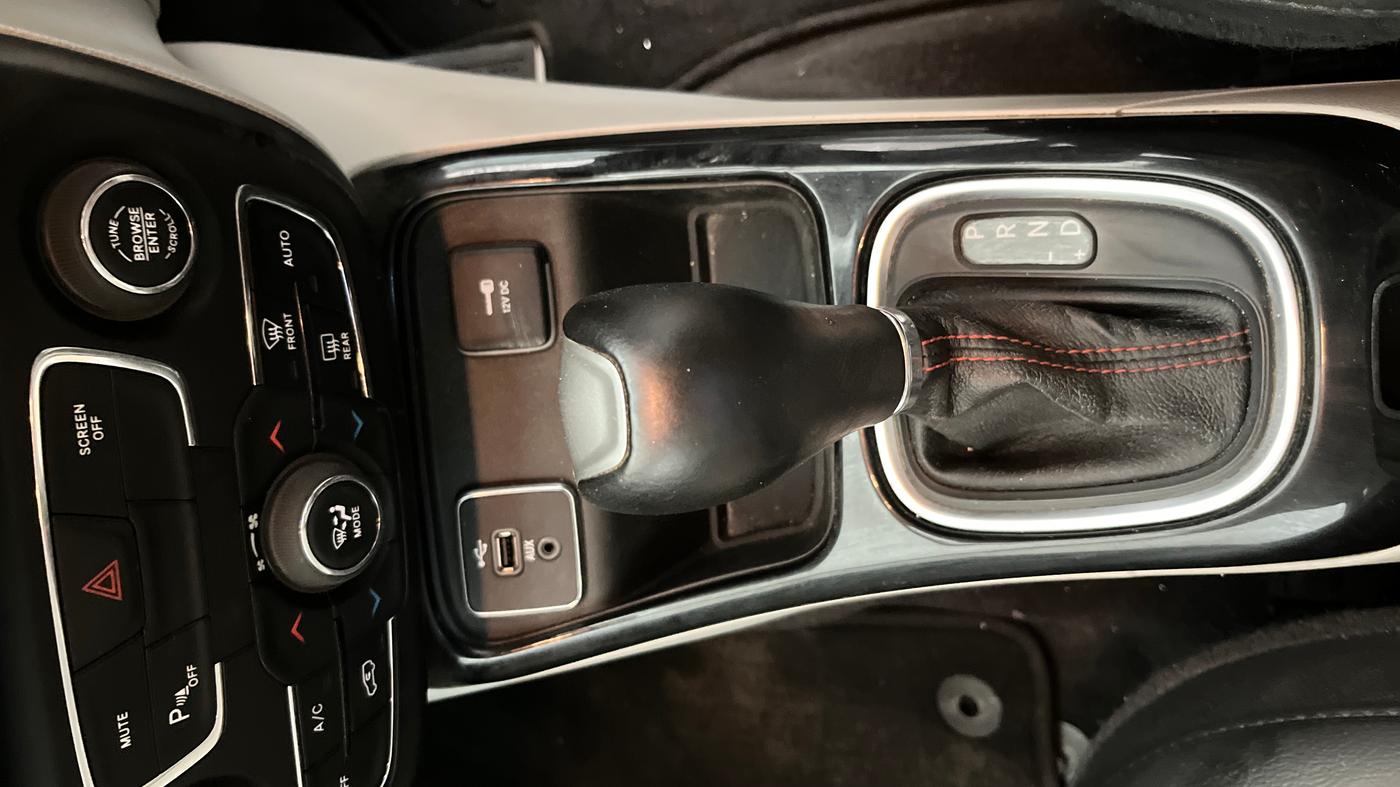 2019 Jeep Compass LIMITED PLUS PETROL AT, Petrol, Automatic, 65,565 km, Gear Lever