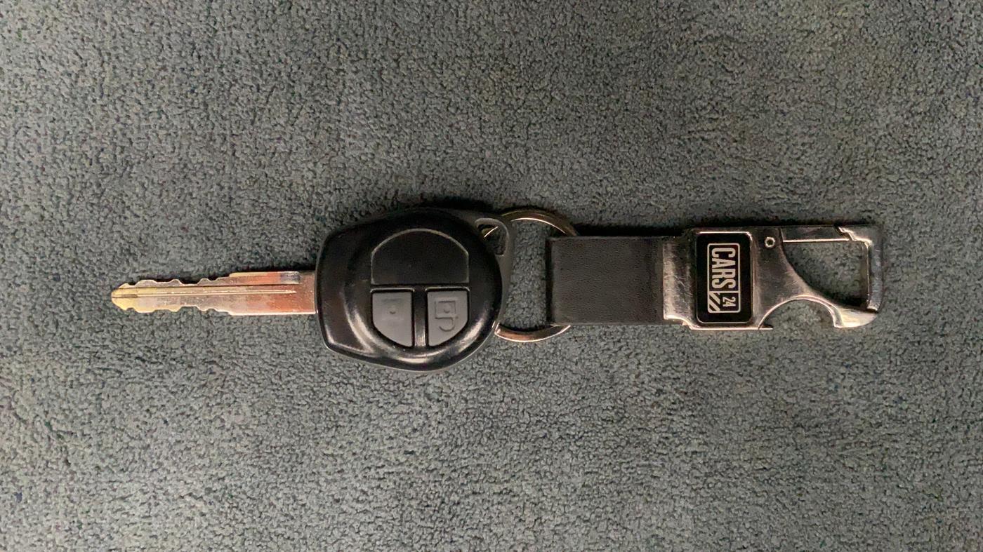 2014 Maruti Swift Dzire VXI, Petrol, Manual, 55,232 km, Key Close Up