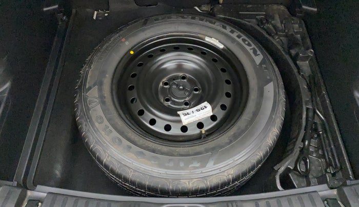 2018 Jeep Compass LONGITUDE 2.0 DIESEL, Diesel, Manual, 96,310 km, Spare Tyre