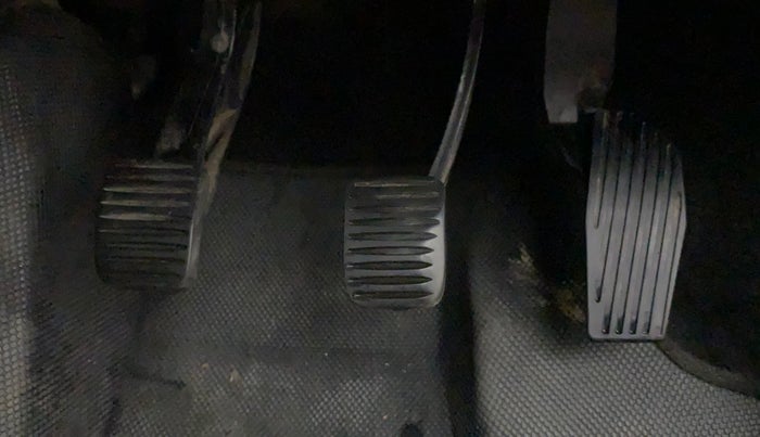 2018 Jeep Compass LONGITUDE 2.0 DIESEL, Diesel, Manual, 96,310 km, Pedals