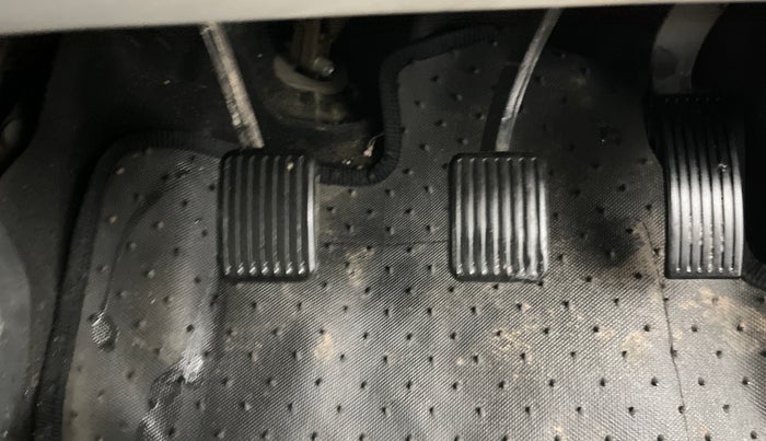 2022 Hyundai GRAND I10 NIOS MAGNA 1.2 KAPPA VTVT CNG, CNG, Manual, 18,362 km, Pedals