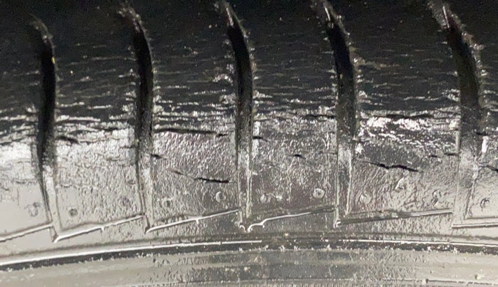 2019 Hyundai NEW SANTRO SPORTZ MT, Petrol, Manual, 25,626 km, Right Front Tyre Tread