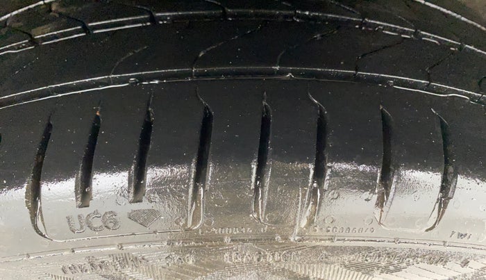 2017 Maruti Baleno ZETA CVT PETROL 1.2, Petrol, Automatic, 68,666 km, Left Rear Tyre Tread