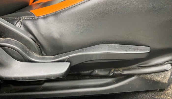 2017 Maruti Baleno ZETA CVT PETROL 1.2, Petrol, Automatic, 68,666 km, Driver Side Adjustment Panel