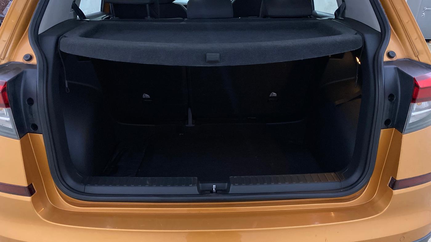 2021 Skoda KUSHAQ AMBITION 1.0L TSI AT, Petrol, Automatic, 45,058 km, Boot Inside