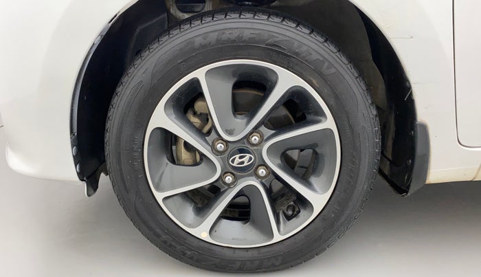 2017 Hyundai Grand i10 SPORTZ (O) AT 1.2 KAPPA VTVT, Petrol, Automatic, 62,106 km, Left Front Wheel