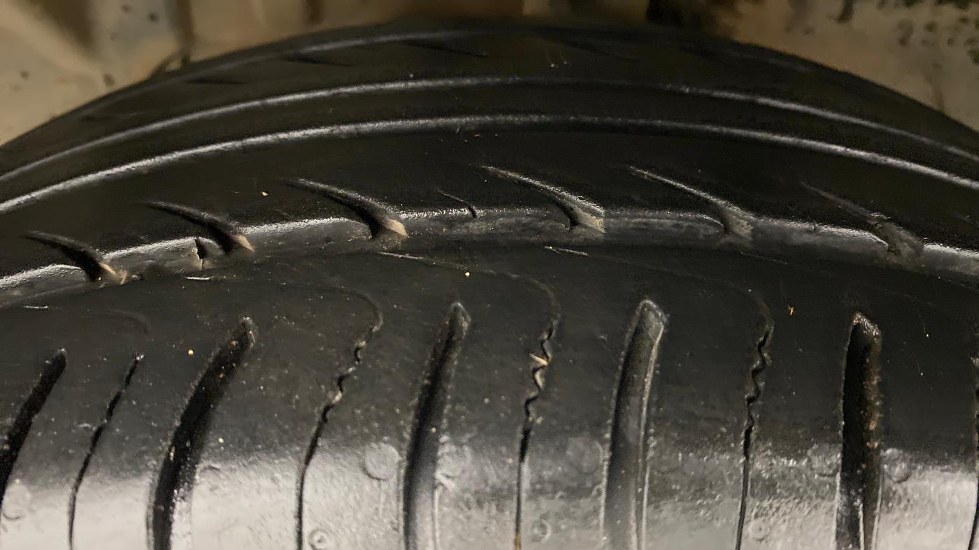 2016 Ford Ecosport 1.5 TITANIUM TI VCT AT, Petrol, Automatic, 73,647 km, Left Front Tyre Tread