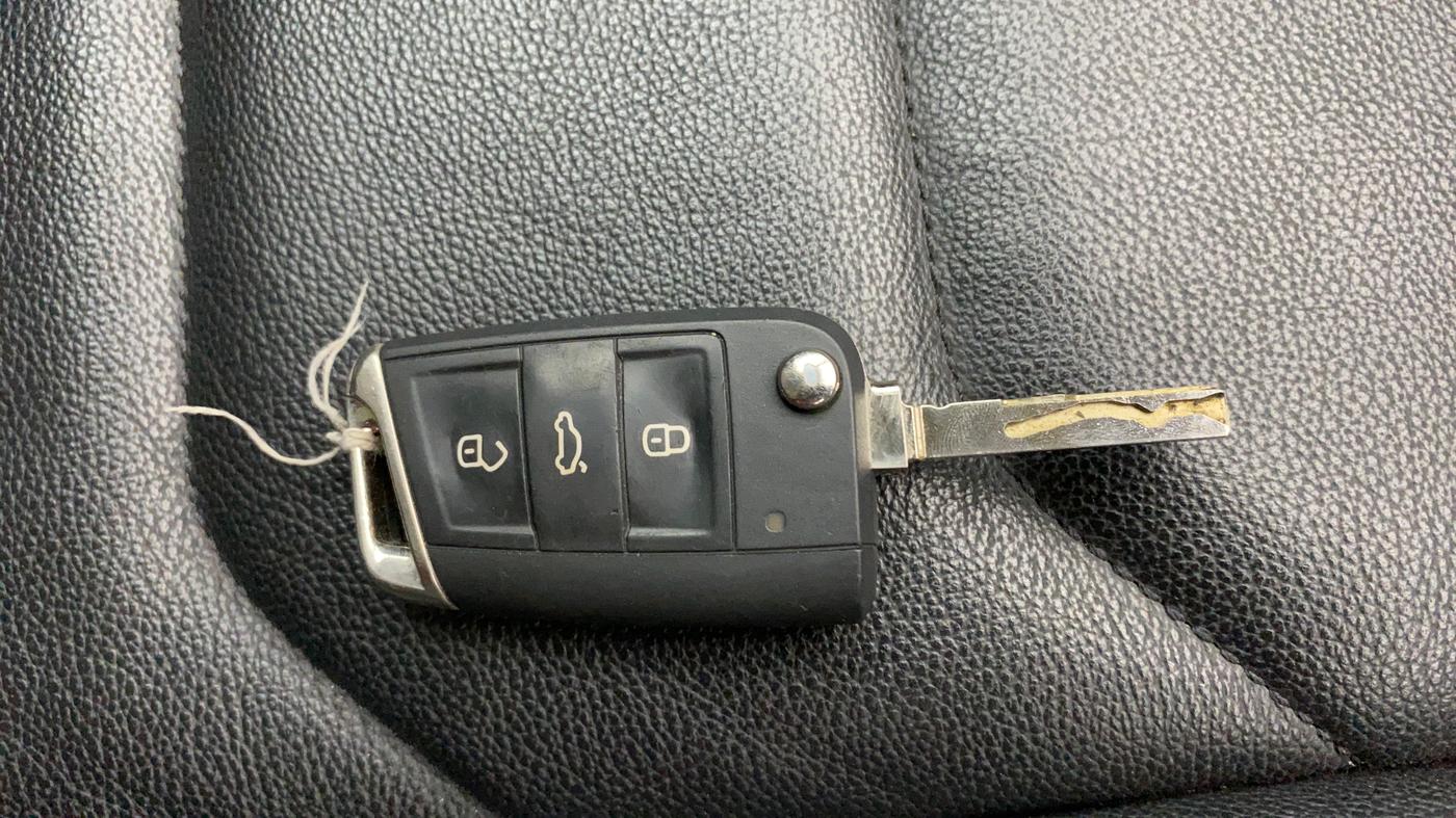 2020 Volkswagen TIGUAN ALL SPACE 2.0 TSI, Petrol, Automatic, 36,232 km, Key Close Up