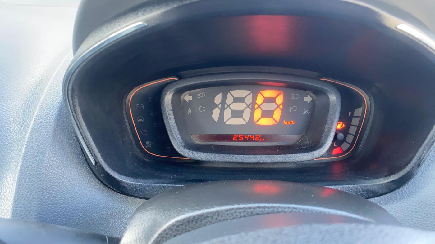 2019 Renault Kwid RXT 1.0 (O), Petrol, Manual, 25,442 km, Odometer Image