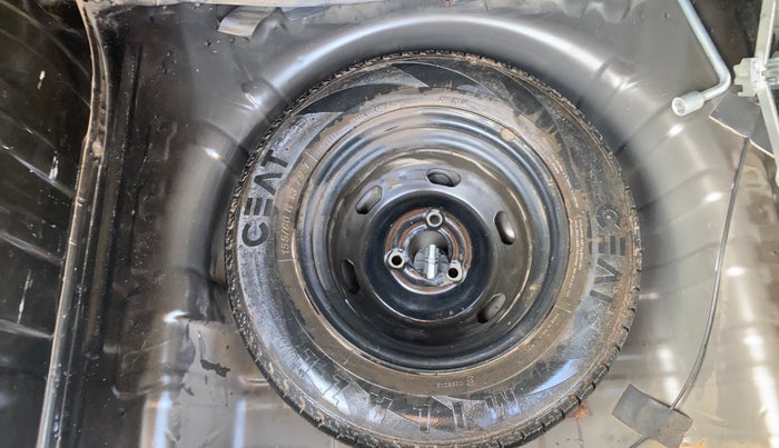 2019 Renault Kwid RXT 1.0 (O), Petrol, Manual, 25,442 km, Spare Tyre