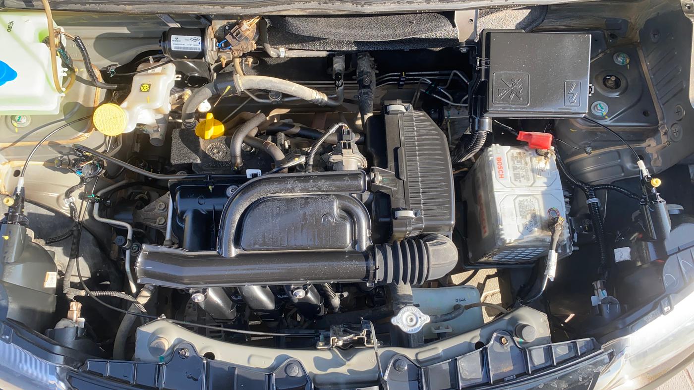 2019 Renault Kwid RXT 1.0 (O), Petrol, Manual, 25,442 km, Engine View