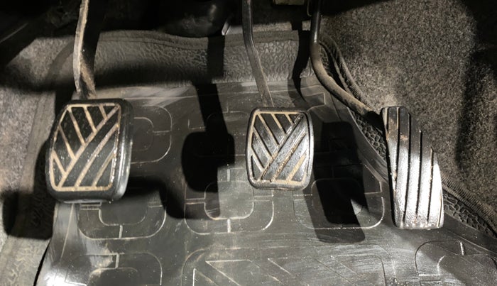 2012 Maruti Wagon R 1.0 VXI, Petrol, Manual, 30,027 km, Pedals