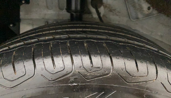 2024 Tata NEXON CREATIVE PLUS 1.2 REVOTRON 7 DCA DT, Petrol, Automatic, 10,480 km, Right Rear Tyre Tread