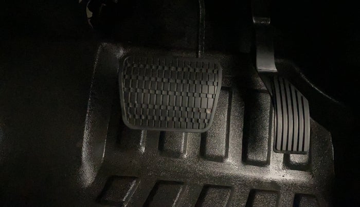 2024 Tata NEXON CREATIVE PLUS 1.2 REVOTRON 7 DCA DT, Petrol, Automatic, 10,480 km, Pedals