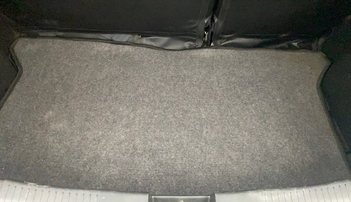 2019 Maruti IGNIS ZETA 1.2 AMT, Petrol, Automatic, 34,686 km, Boot Inside