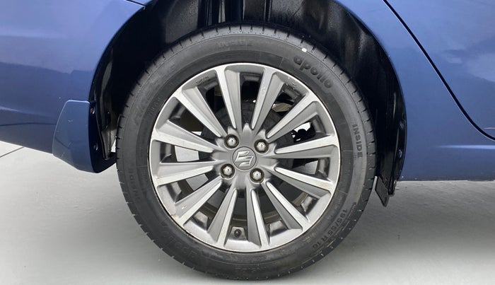 2018 Maruti Ciaz ALPHA 1.5 SHVS PETROL, Petrol, Manual, 27,837 km, Right Rear Wheel