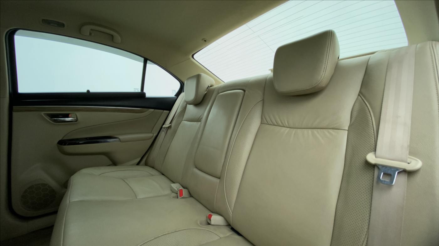 2018 Maruti Ciaz ALPHA 1.5 SHVS PETROL, Petrol, Manual, 27,837 km, Right Side Rear Door Cabin