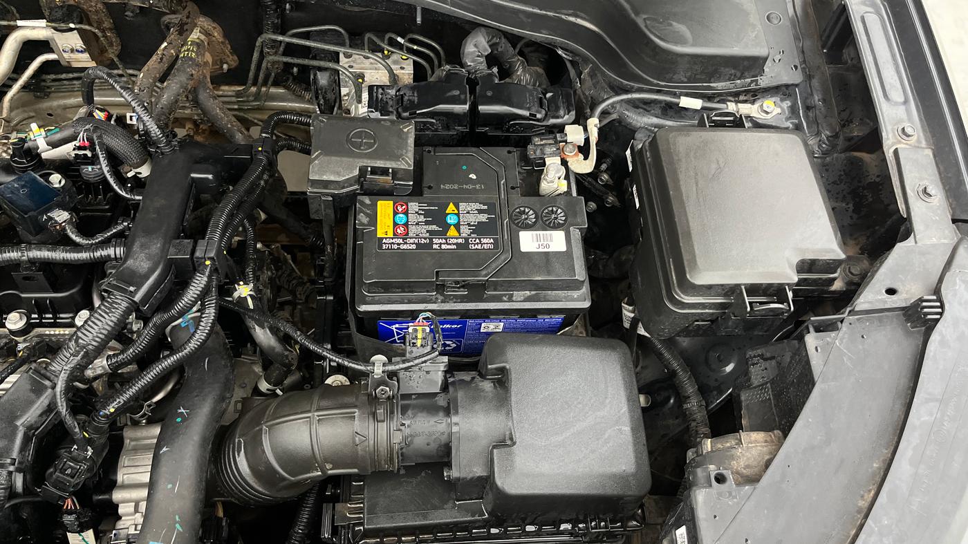 2024 KIA SONET HTK (O) 1.2 Petrol MT, Petrol, Manual, 19,227 km, Engine View - Left