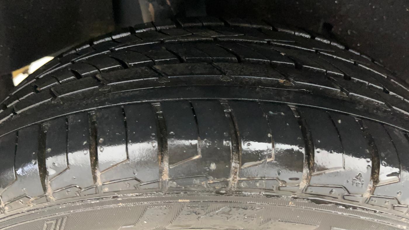 2020 Toyota Glanza G, Petrol, Manual, 72,926 km, Right Rear Tyre Tread