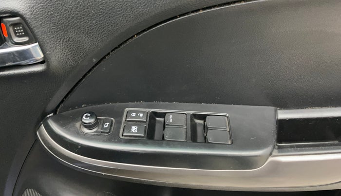 2020 Toyota Glanza G, Petrol, Manual, 72,926 km, Driver Side Door Panels Control