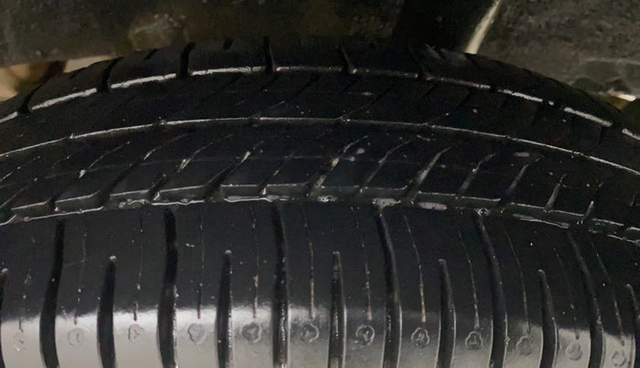 2018 Renault Kwid RXL 1.0, Petrol, Manual, 77,765 km, Left Rear Tyre Tread