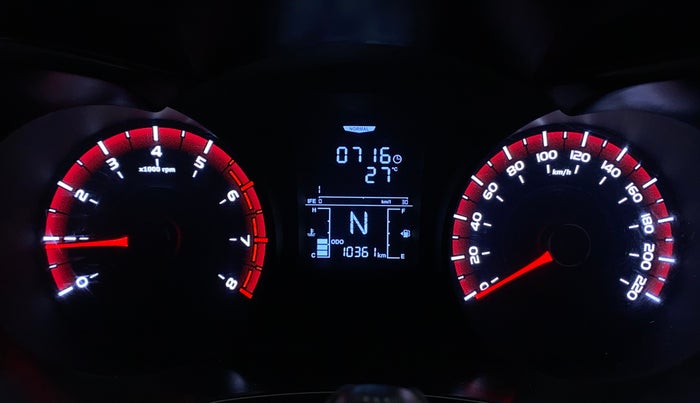 2022 Mahindra XUV300 W4 1.2 PETROL, Petrol, Manual, 10,324 km, Odometer Image
