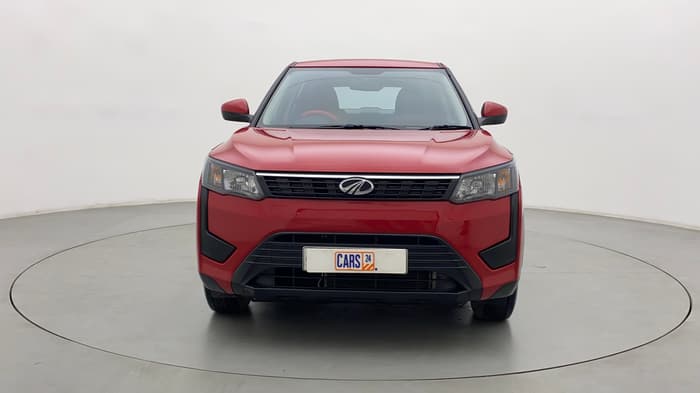 2022 Mahindra XUV300 W4 1.2 PETROL, Petrol, Manual, 10,324 km, Front
