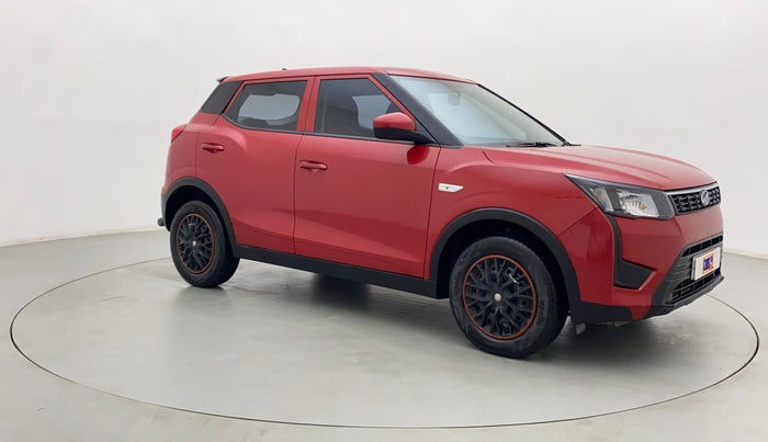 2022 Mahindra XUV300 W4 1.2 PETROL, Petrol, Manual, 10,324 km, Right Front Diagonal