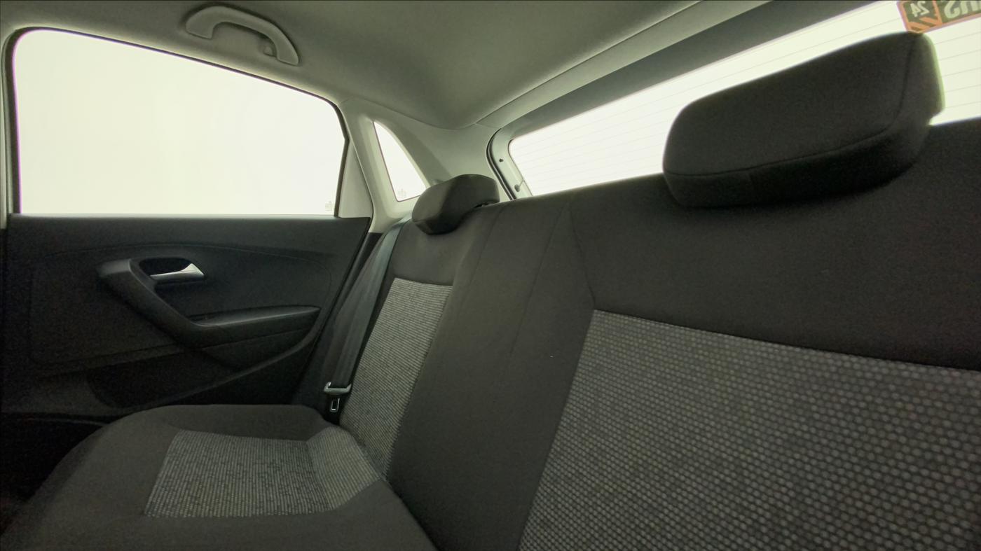 2022 Volkswagen Polo COMFORTLINE 1.0L TSI AT, Petrol, Automatic, 36,797 km, Right Side Rear Door Cabin