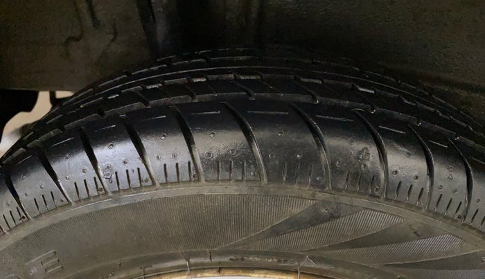 2019 Maruti New Wagon-R LXI 1.0, Petrol, Manual, 38,286 km, Right Rear Tyre Tread