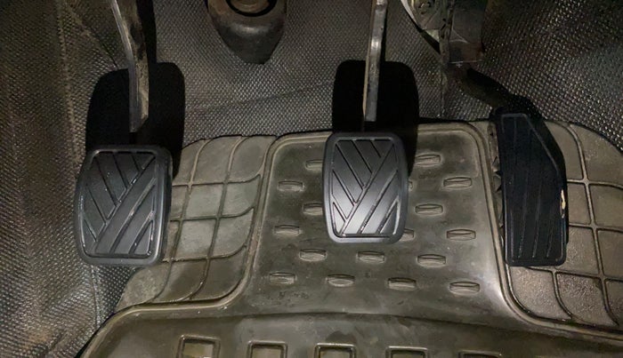 2019 Maruti New Wagon-R LXI 1.0, Petrol, Manual, 38,286 km, Pedals