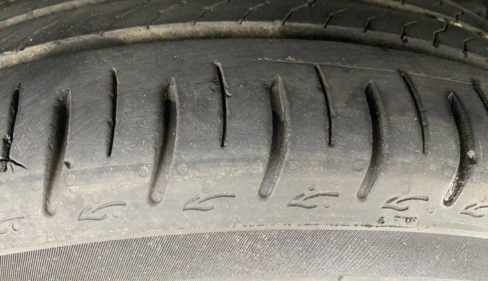 2024 Tata ALTROZ Racer R3, Petrol, Manual, 6,070 km, Right Front Tyre Tread