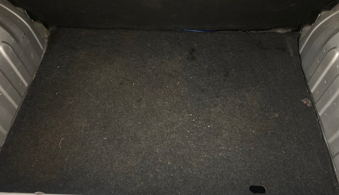 2021 Renault Kwid RXT 1.0 AMT (O), Petrol, Automatic, 60,243 km, Boot Inside