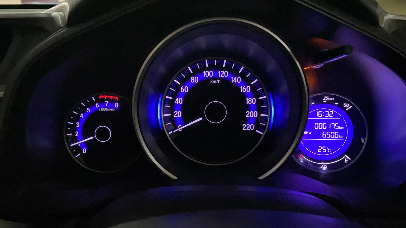 2016 Honda Jazz 1.2L I-VTEC V, Petrol, Manual, 86,271 km, Odometer Image