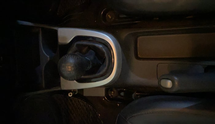 2016 Honda Jazz 1.2L I-VTEC V, Petrol, Manual, 86,160 km, Gear Lever