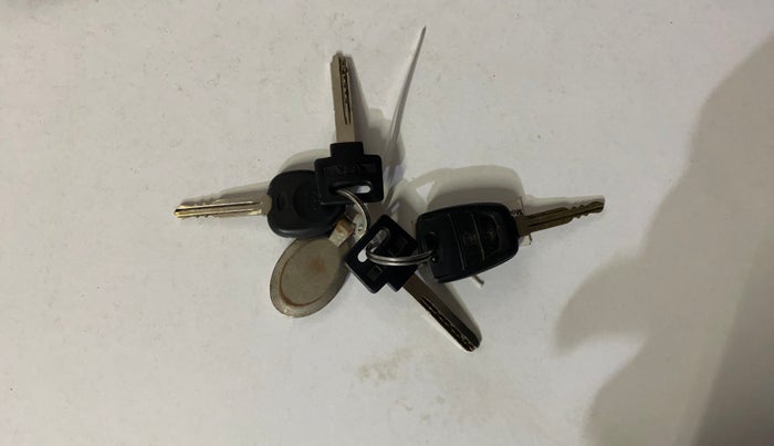 2015 Hyundai Grand i10 MAGNA 1.2 KAPPA VTVT, Petrol, Manual, 50,296 km, Key Close Up