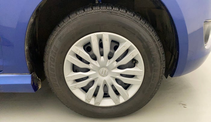 2014 Maruti Swift VXI, Petrol, Manual, 70,860 km, Right Front Wheel