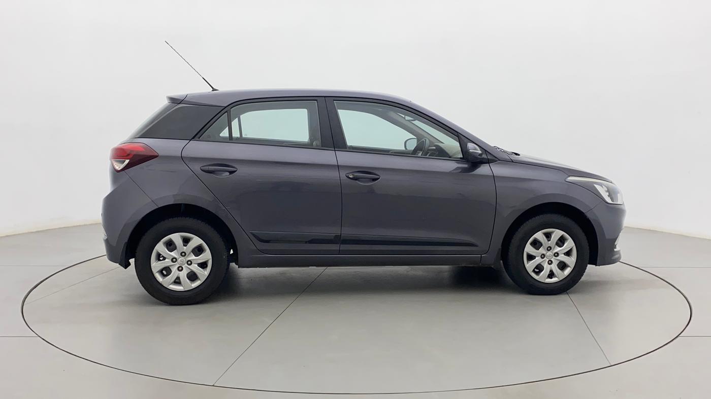 2016 Hyundai Elite i20 SPORTZ 1.2, Petrol, Manual, 53,842 km, Right Side View