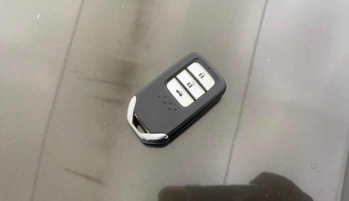 2018 Honda City 1.5L I-VTE V CVT, Petrol, Automatic, 47,232 km, Key Close Up