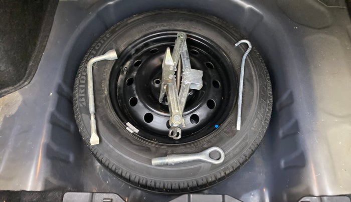 2018 Maruti Dzire VXI AMT, Petrol, Automatic, 53,041 km, Spare Tyre