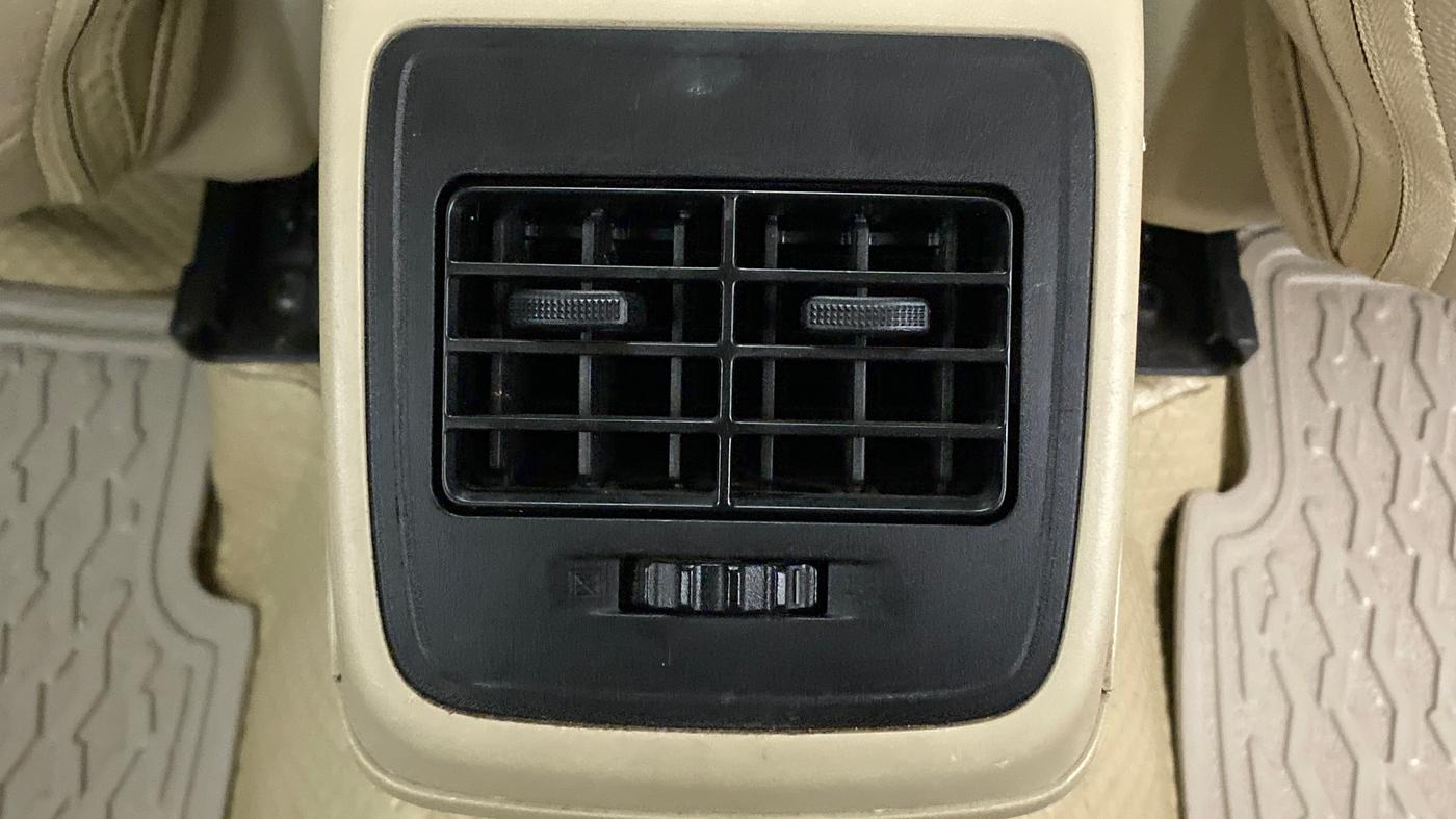 2018 Maruti Dzire VXI AMT, Petrol, Automatic, 53,041 km, Rear AC Vents