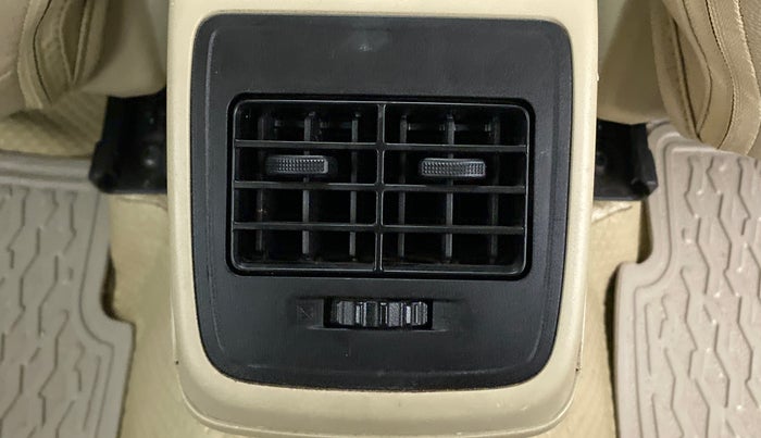 2018 Maruti Dzire VXI AMT, Petrol, Automatic, 53,041 km, Rear AC Vents