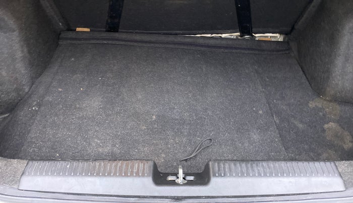 2018 Maruti Dzire VXI AMT, Petrol, Automatic, 53,041 km, Boot Inside